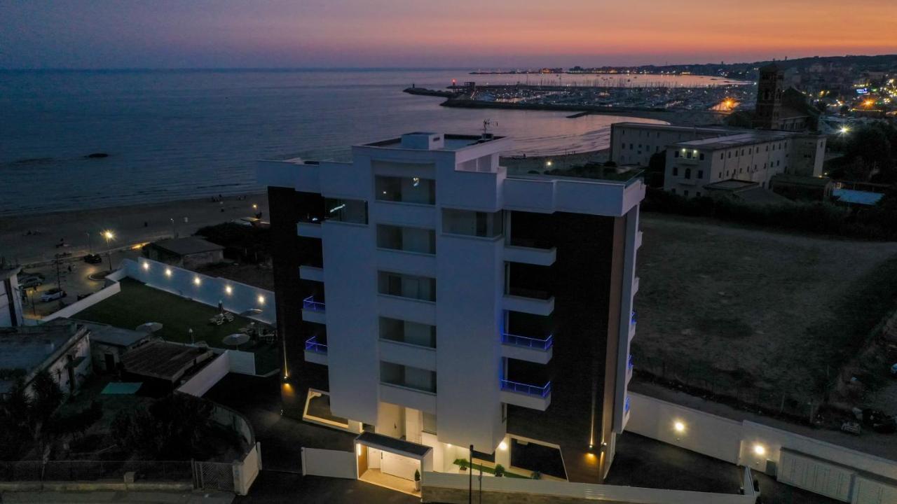 I Bordin Home Nettuno Buitenkant foto